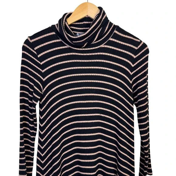American Eagle Dress Womens Small Soft &‎ Stretchy Black Tan Striped Turtleneck - Picture 2 of 5